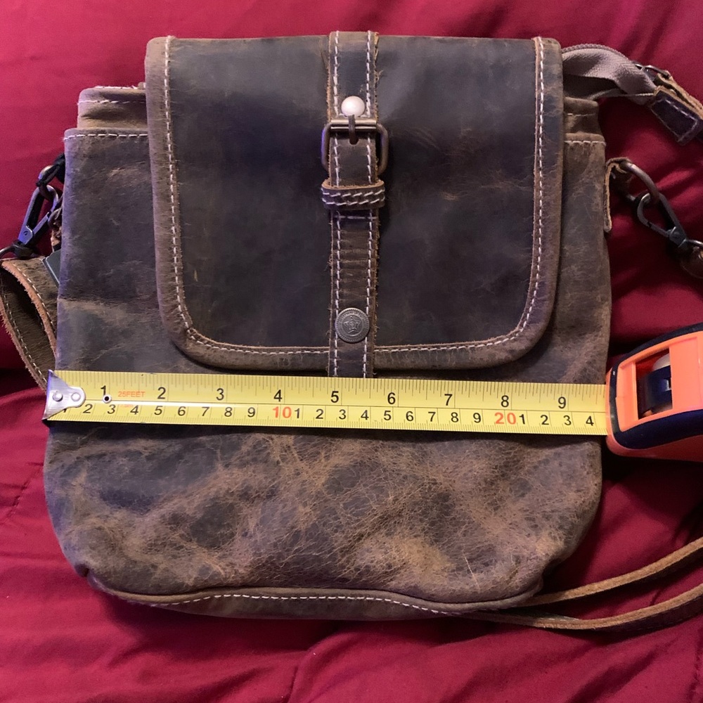 Medium Myra crossbody purse - Picture 6 of 6